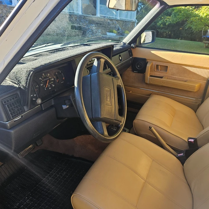 1991 Volvo 244 - Image 15 of 21