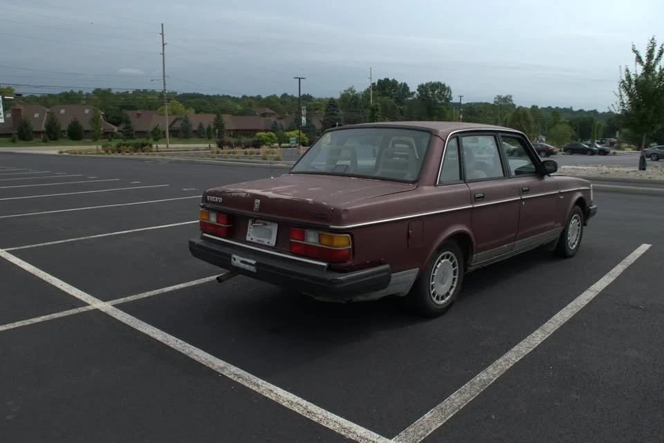 1991 Volvo 244 - Image 5 of 10