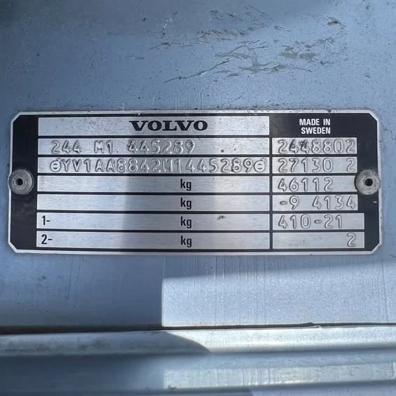 1991 Volvo 244 - Image 15 of 19