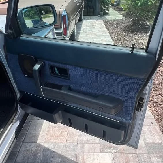 1991 Volvo 244 - Image 10 of 19