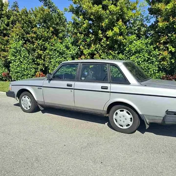 1991 Volvo 240 Sedan