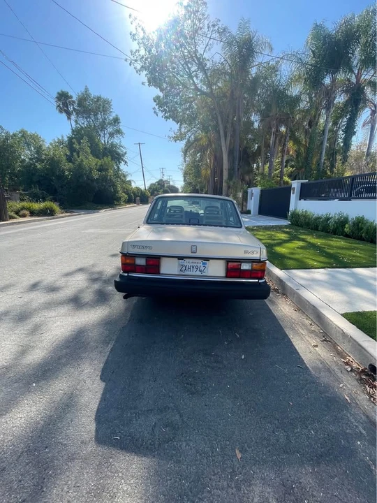 1991 Volvo 244 - Image 4 of 9