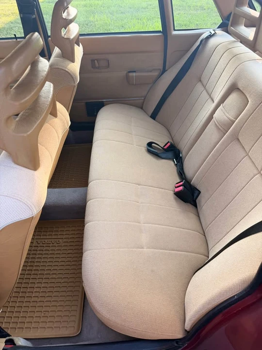 1991 Volvo 244 - Image 7 of 16