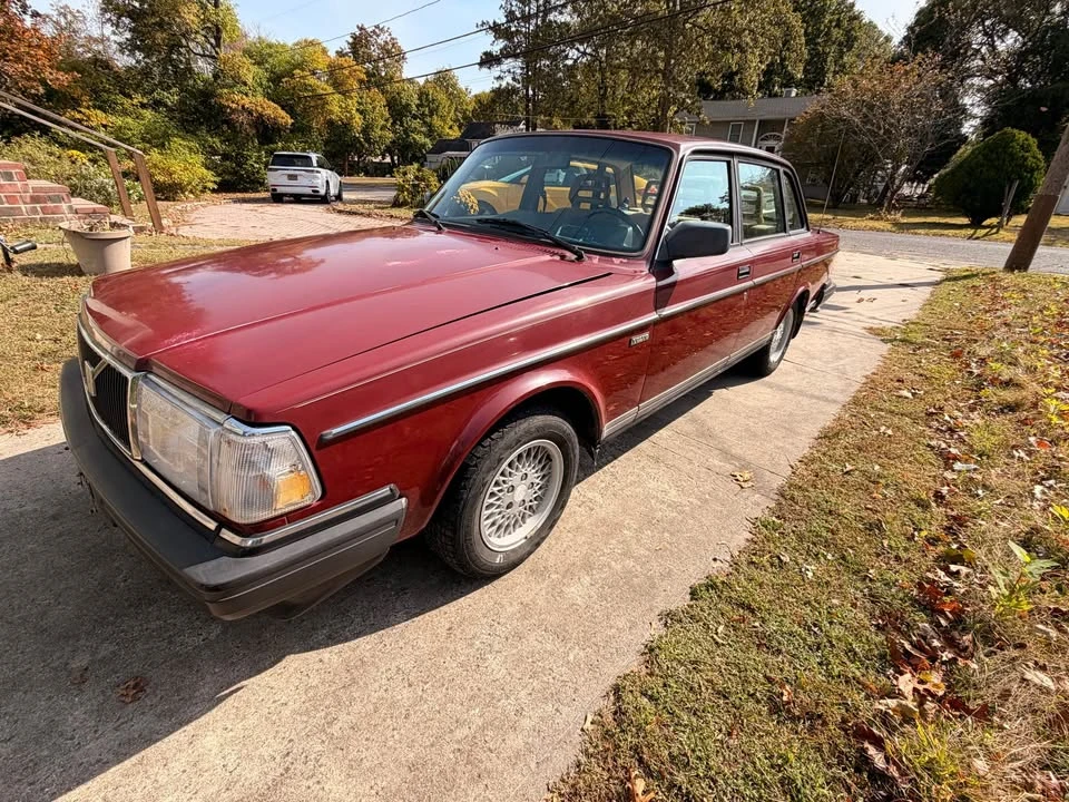 1991 Volvo 244 - Image 3 of 16