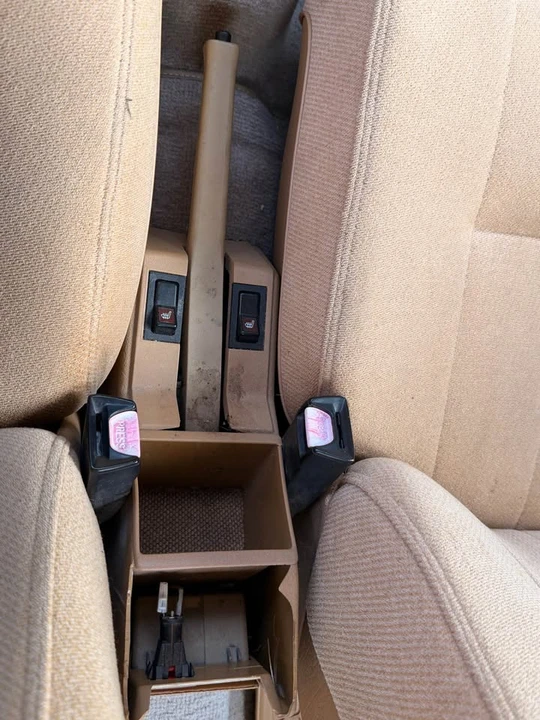 1991 Volvo 244 - Image 14 of 16