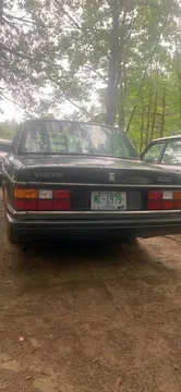 1991 Volvo 240 Sedan 4D