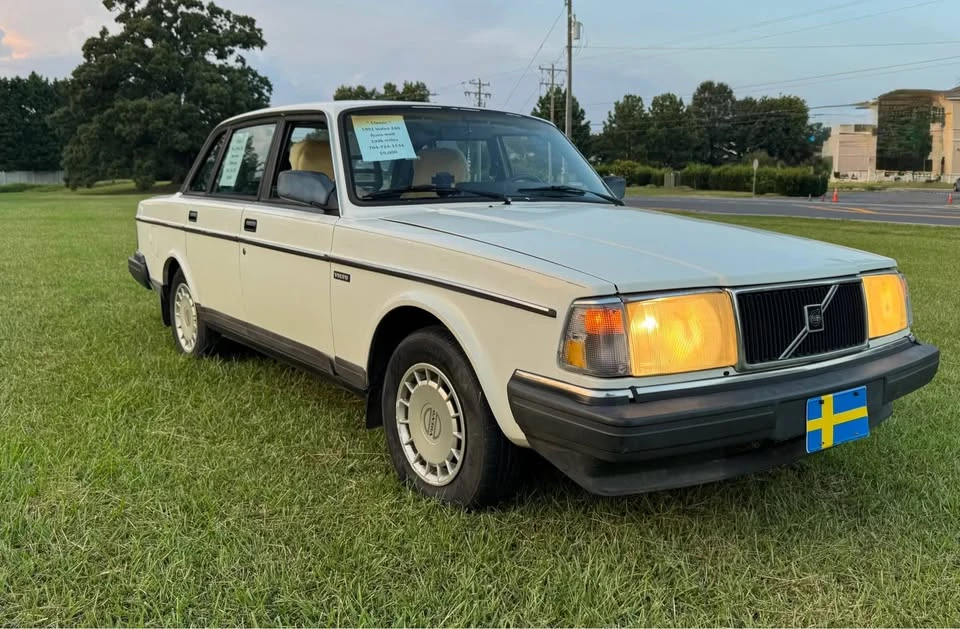 1991 Volvo 244 - Image 6 of 7