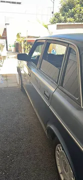 1991 Volvo 240 Sedan 4D