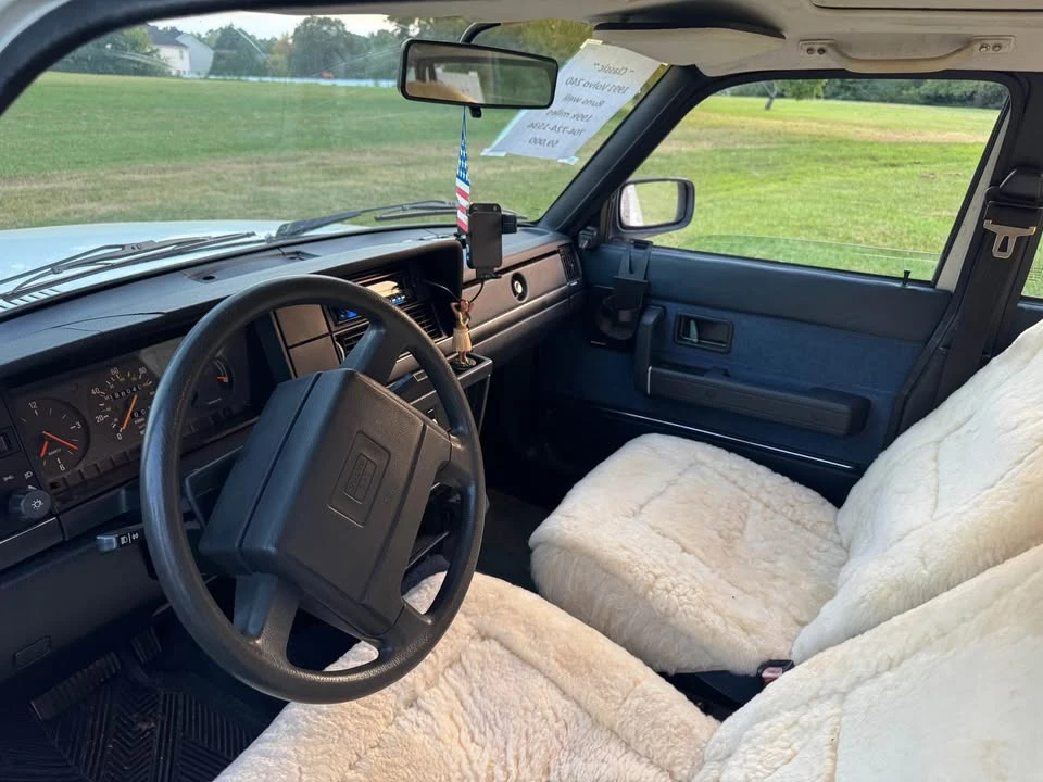 1991 Volvo 244 - Image 5 of 7