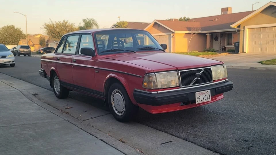 1991 Volvo 244 - Image 2 of 9