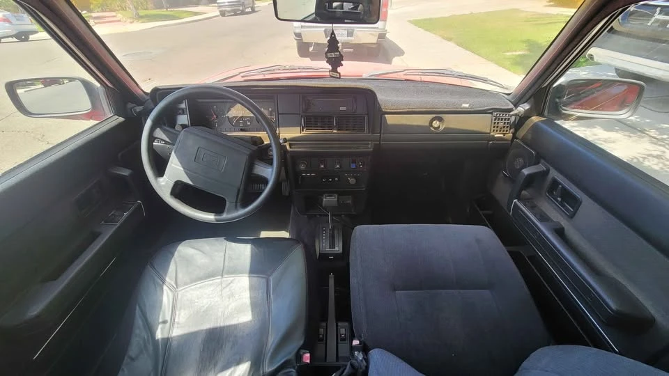 1991 Volvo 244 - Image 5 of 9
