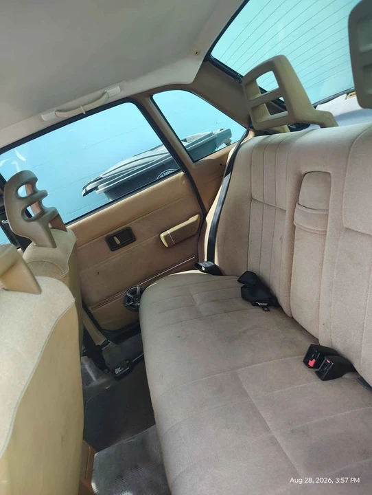 1991 Volvo 244 - Image 6 of 11