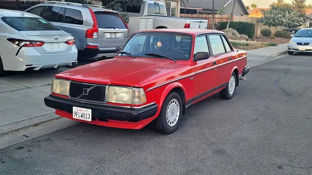 1991 Volvo 240 Sedan 4D