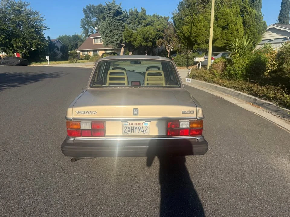 1991 Volvo 244 - Image 4 of 9