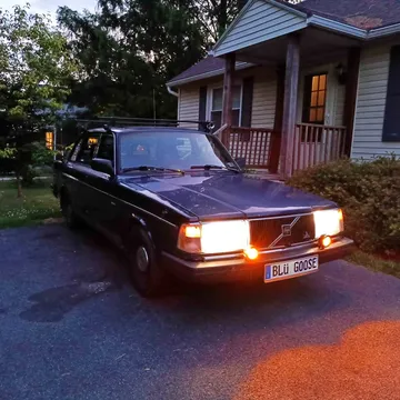 1991 Volvo 240 Sedan 4D