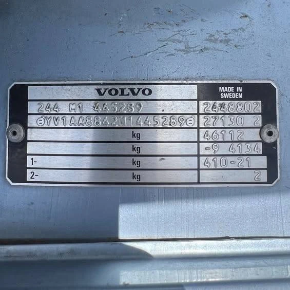 1991 Volvo 244 - Image 18 of 23