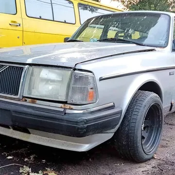 1991 Volvo 240 Wagon 4D