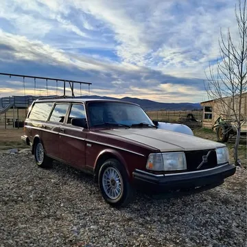 1991 Volvo 240 Wagon 4D