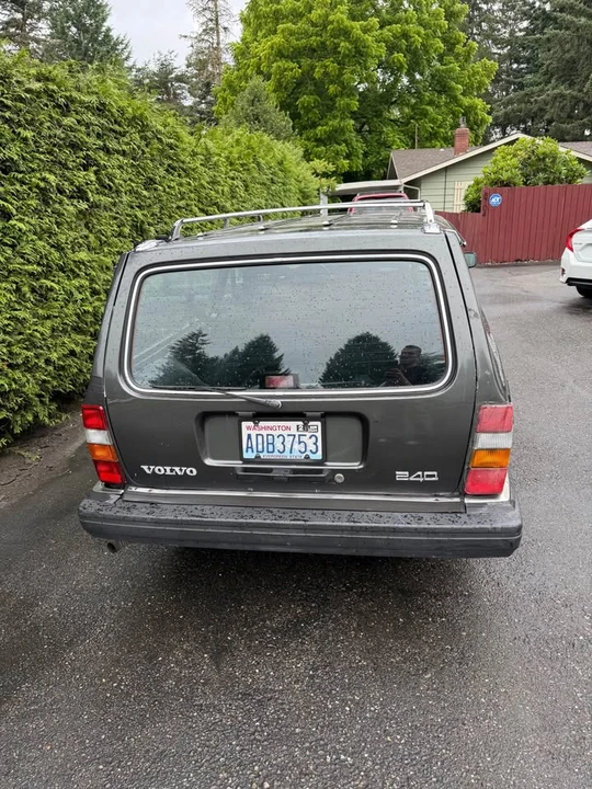 1991 Volvo 245 - Image 4 of 8