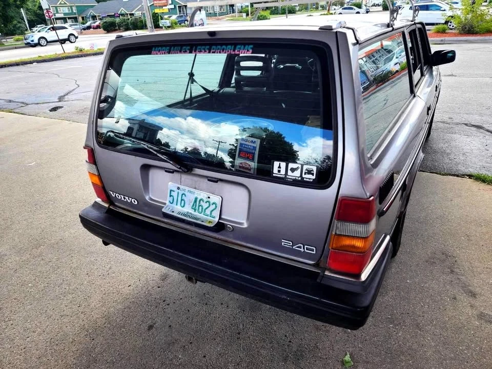 1991 Volvo 245 - Image 15 of 18