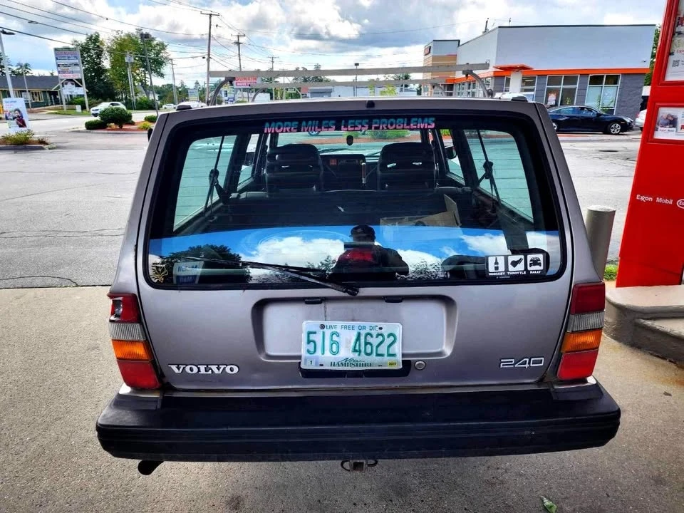 1991 Volvo 245 - Image 5 of 18