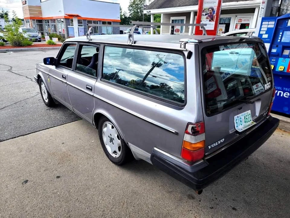 1991 Volvo 245 - Image 4 of 18