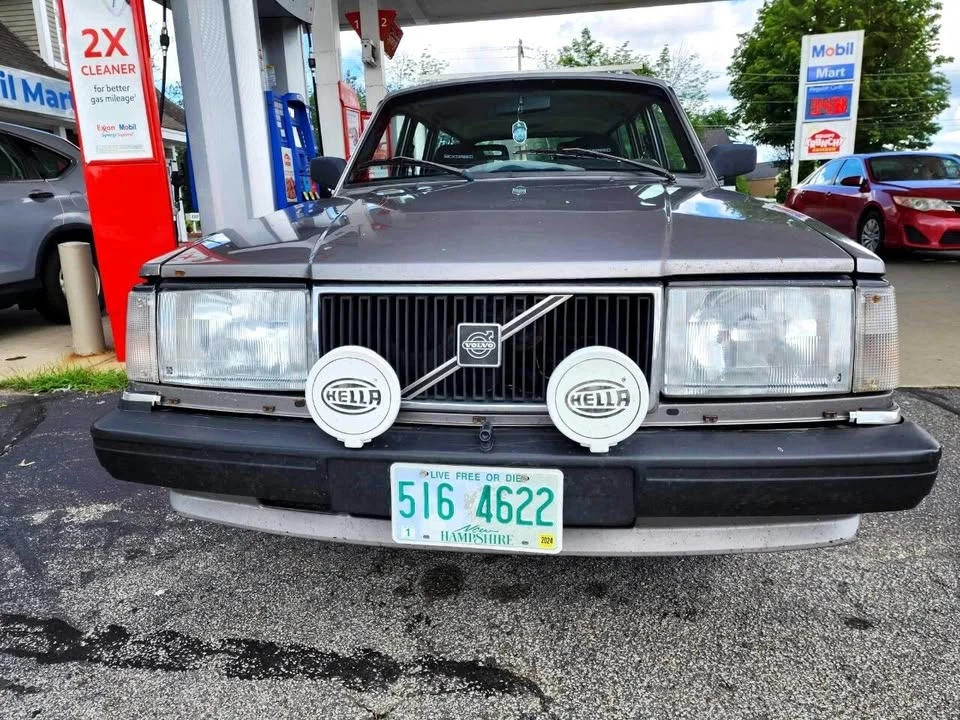 1991 Volvo 245 - Image 6 of 18