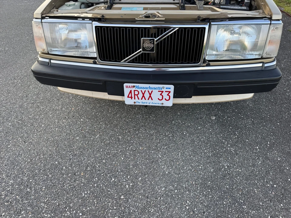 1991 Volvo 245 - Image 21 of 31