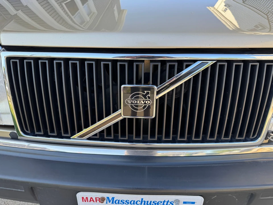 1991 Volvo 245 - Image 23 of 31