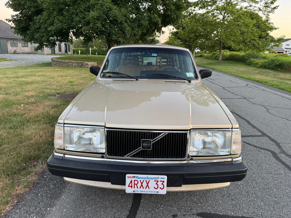 1991 Volvo 245 - Image 20 of 31