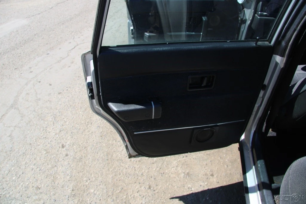 1991 Volvo 244 - Image 20 of 21