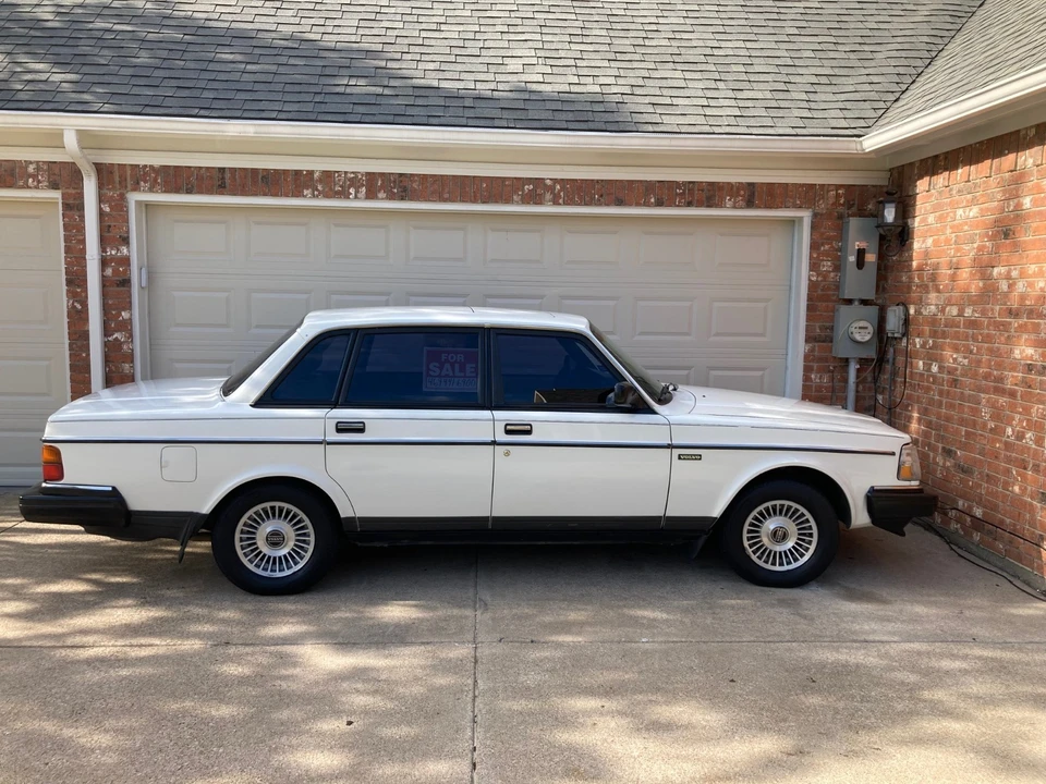 1991 Volvo 200 Series - Image 5 of 19
