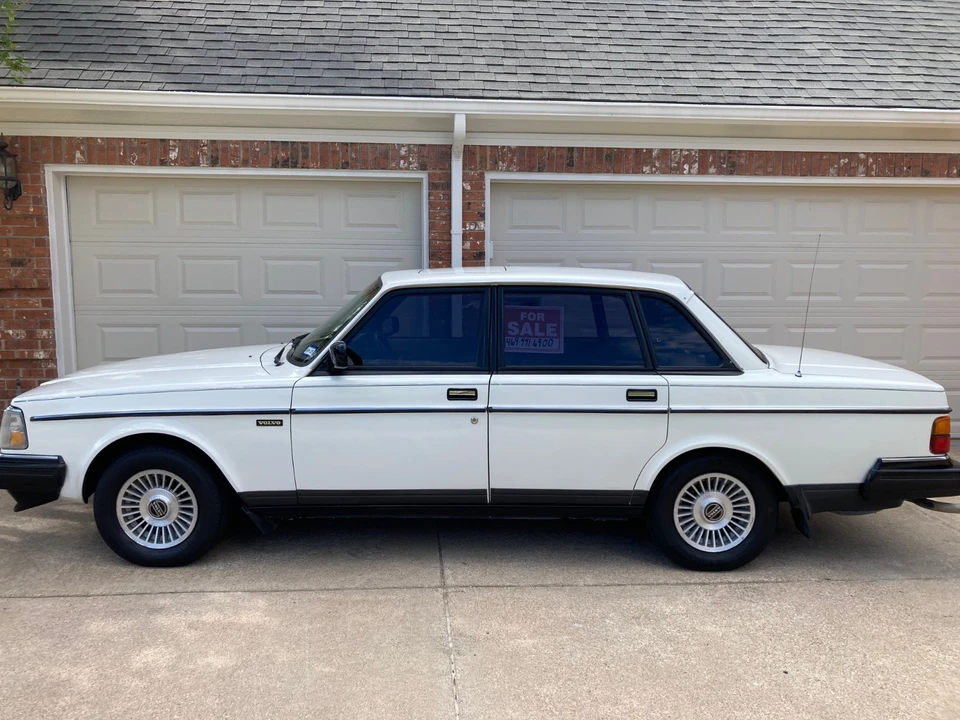 1991 Volvo 200 Series - Image 3 of 19