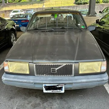 1991 Volvo 740 Sedan