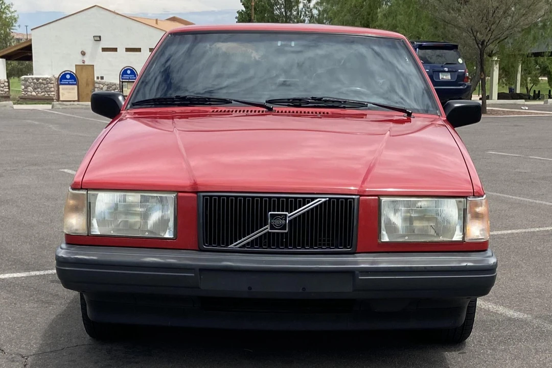 1991 Volvo 740 - Image 2 of 10
