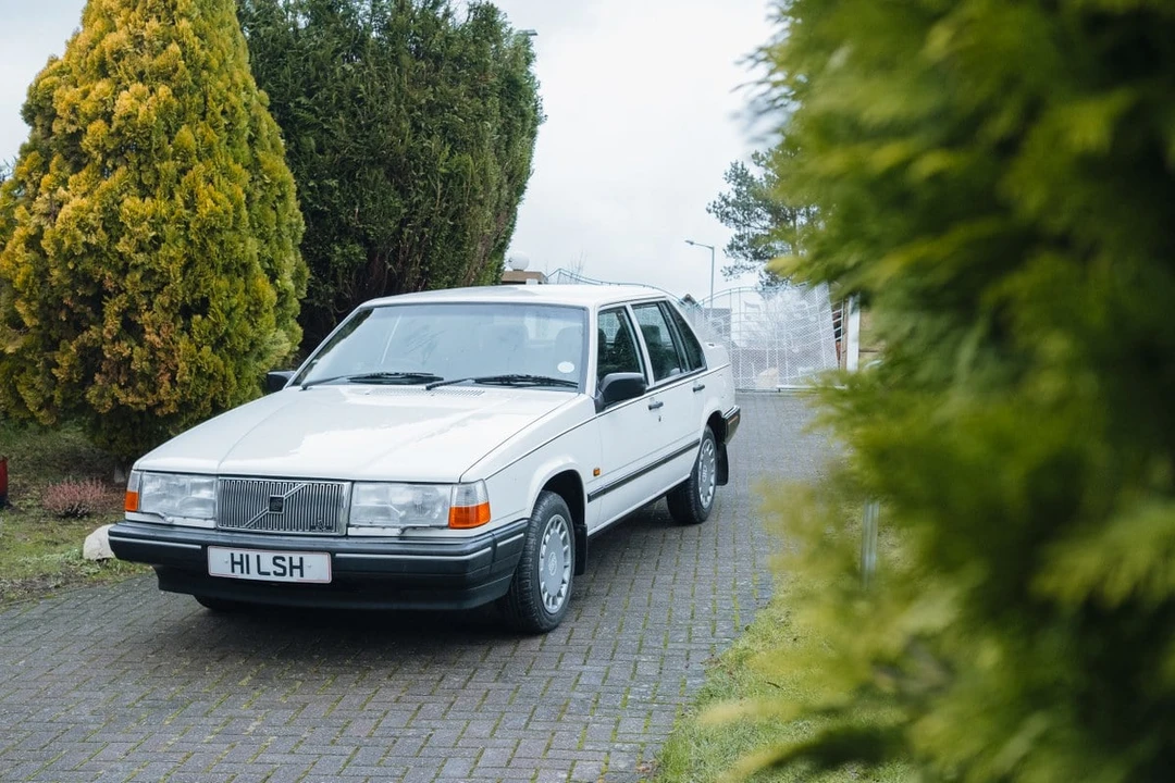 1991 Volvo 940 - Image 3 of 30