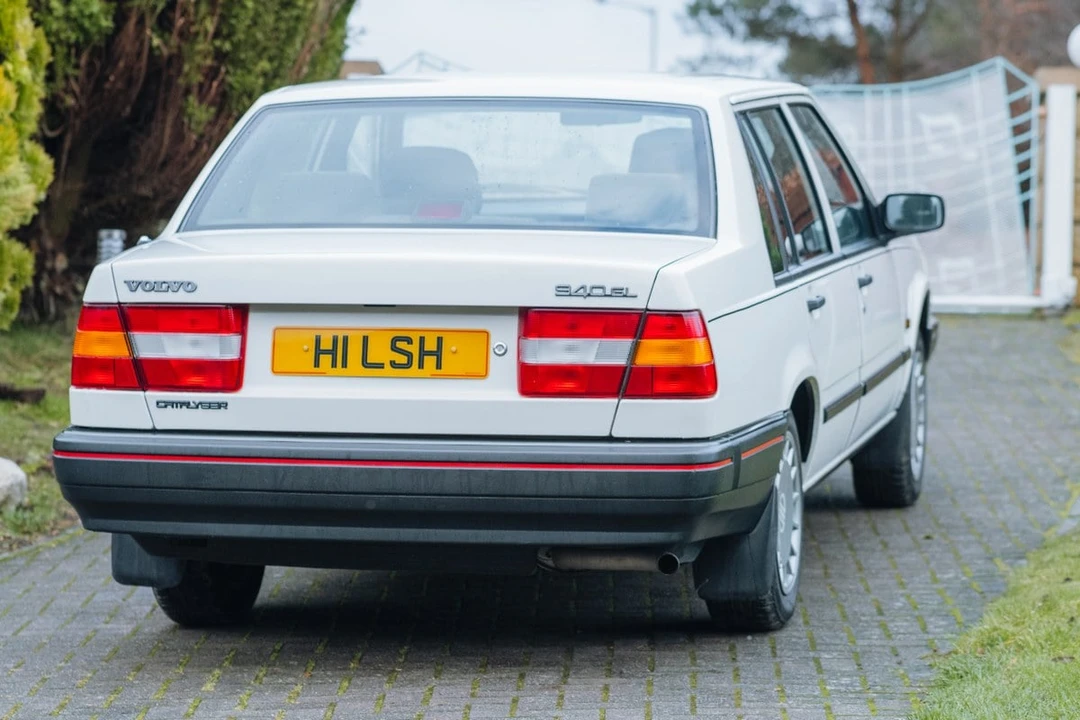 1991 Volvo 940 - Image 17 of 30
