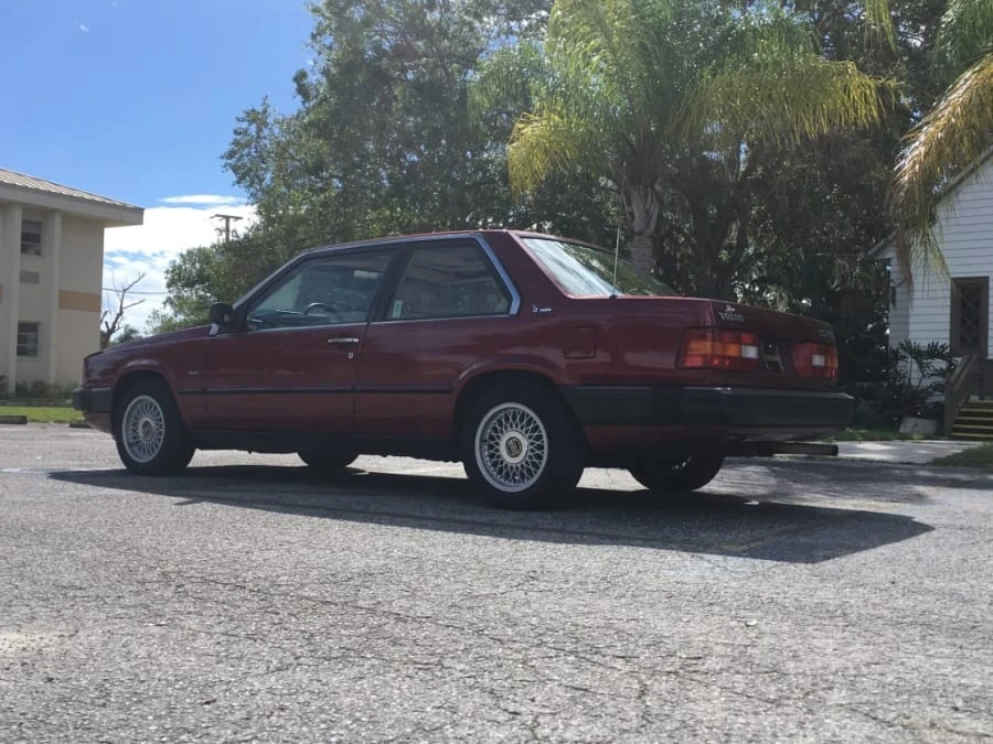 1991 Volvo 780 - Image 2 of 11