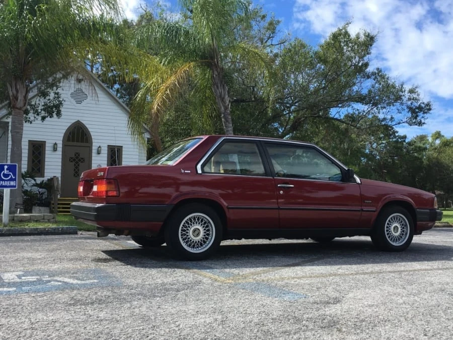 1991 Volvo 780 - Image 10 of 11