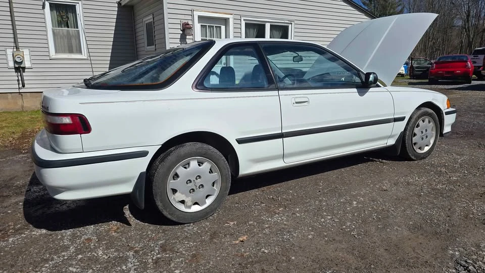 1991 Acura Integra 2nd Gen - Image 2 of 8
