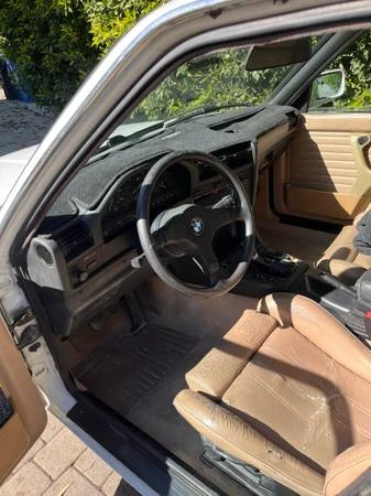 1991 BMW E30 3 Series - Image 11 of 18