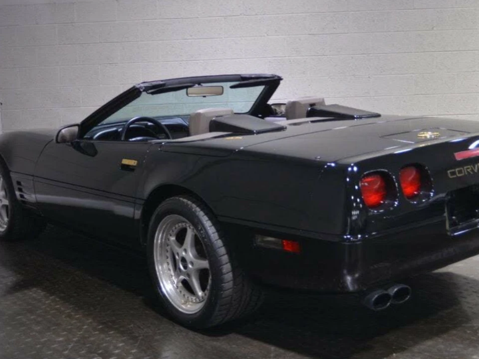 1991 Chevrolet Corvette C4 - Image 4 of 18