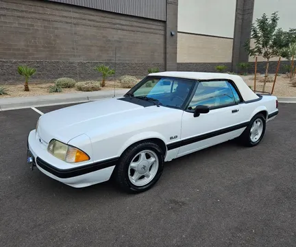 1991 Ford Mustang LX Convertible