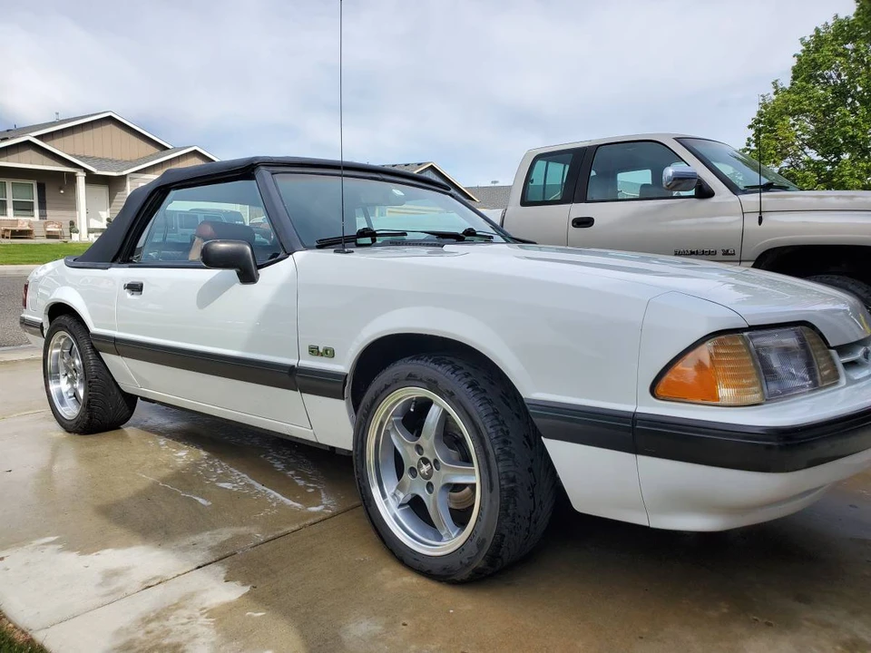 1991 Ford Mustang 3rd Gen - Image 9 of 10