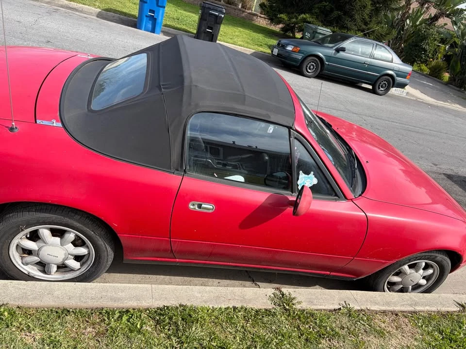 1991 Mazda NA MX-5 Miata - Image 6 of 9
