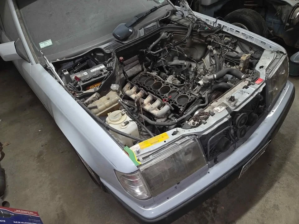 1991 Mercedes-Benz W124 E-Class - Image 2 of 8