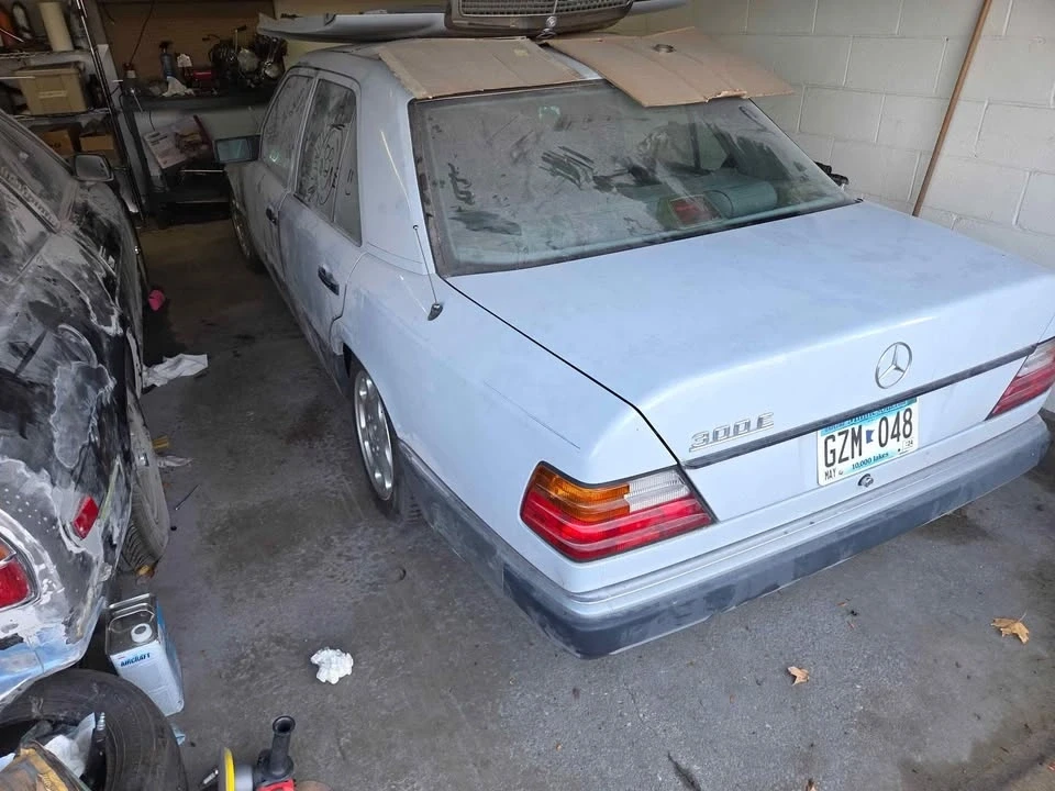 1991 Mercedes-Benz W124 E-Class - Image 4 of 8