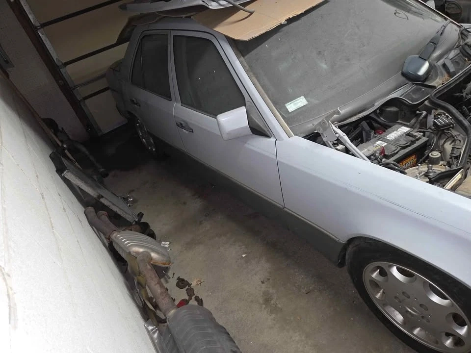 1991 Mercedes-Benz W124 E-Class - Image 3 of 8