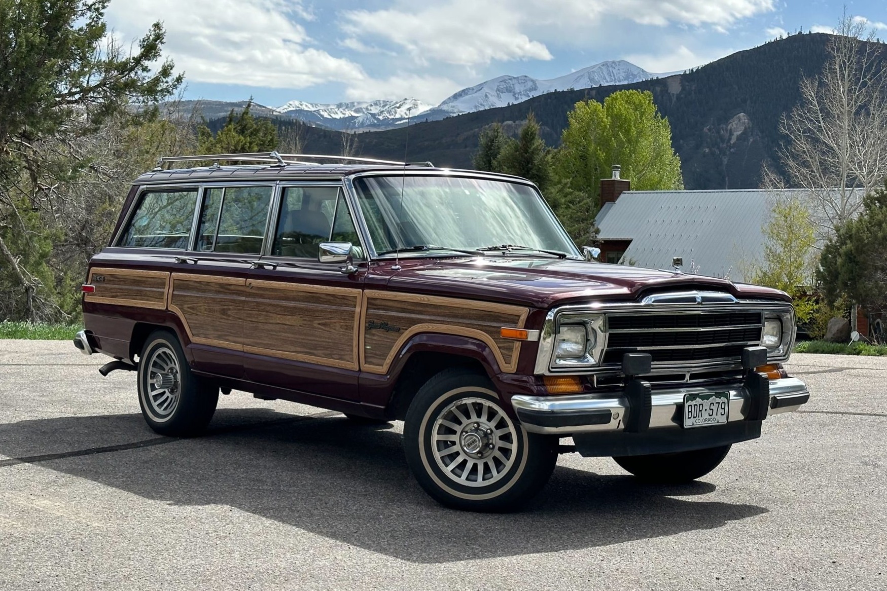 48k-Mile 1991 Jeep Grand Wagoneer