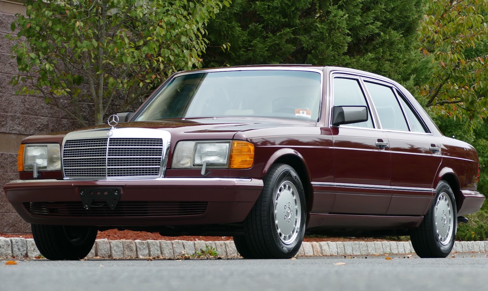 15k-Mile 1991 Mercedes-Benz 420SEL